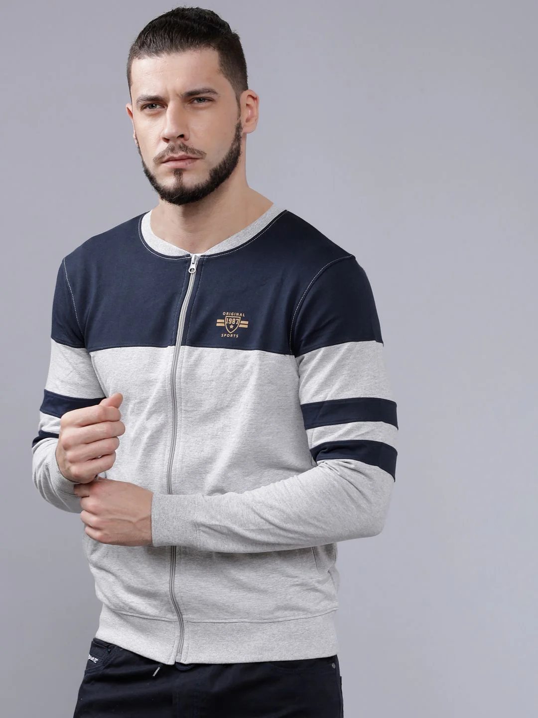 The Indian Garage Co Men Grey Melange & Navy Blue Colourblocked Sweatshirt - Image 5