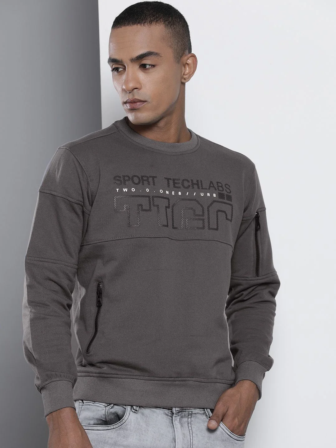 The Indian Garage Co Men Grey Printed Sweatshirt - Image 3
