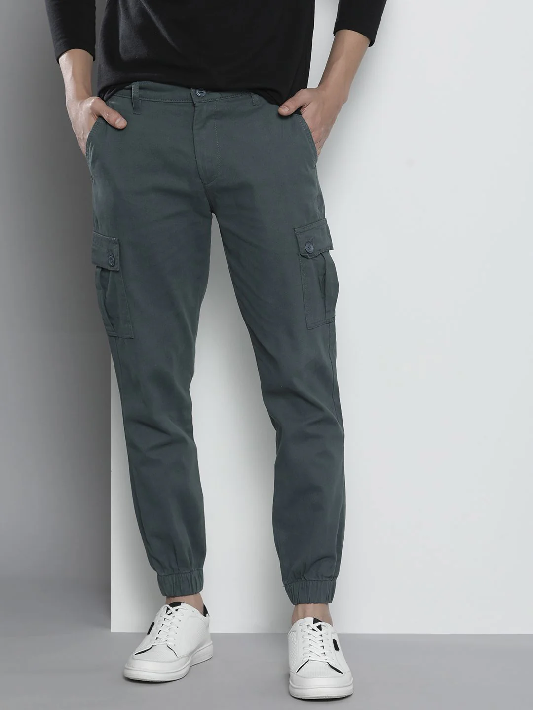 The Indian Garage Co Men Grey Slim Fit Cargos Trousers - Image 2