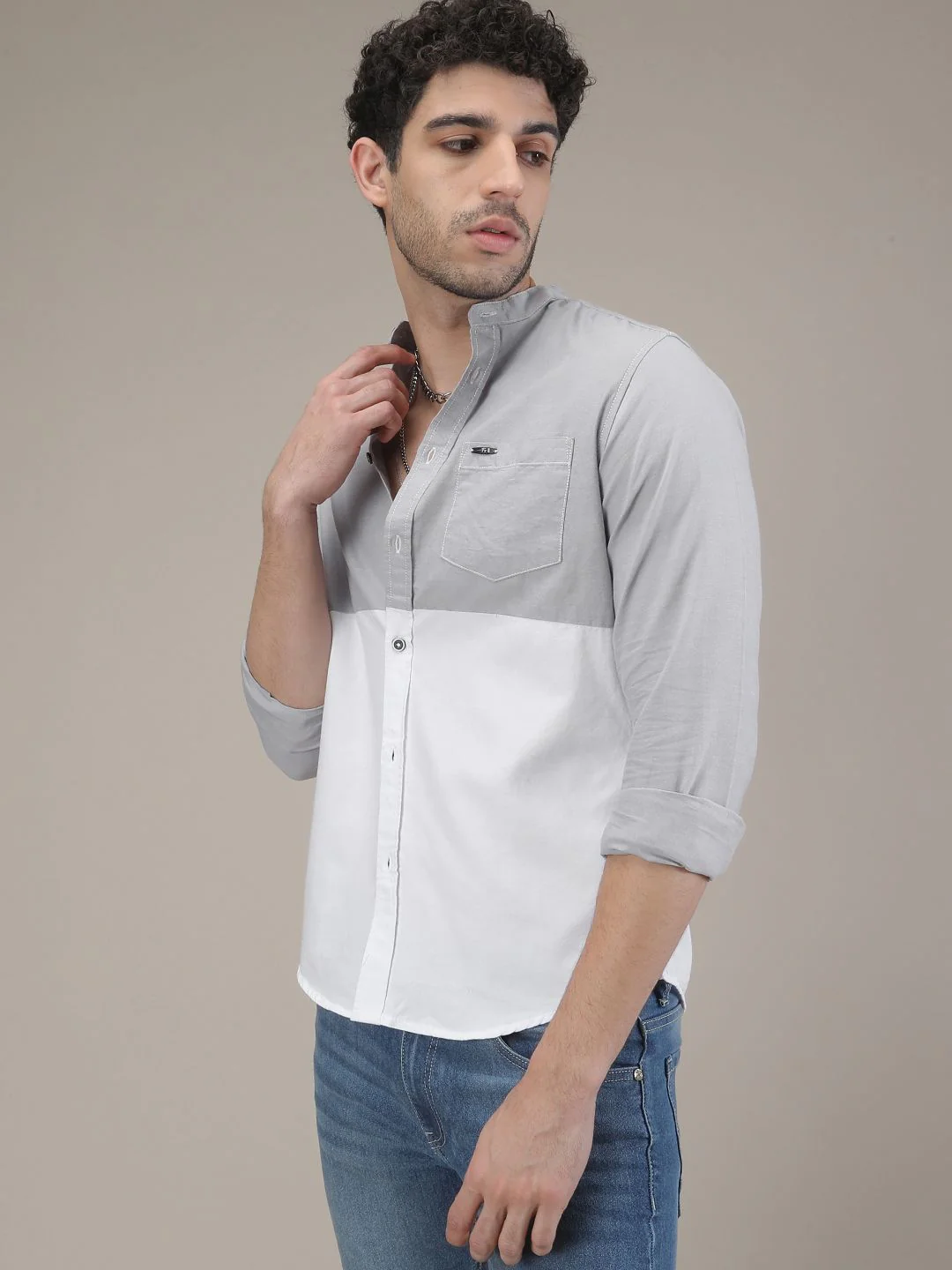 The Indian Garage Co Men Grey & White Slim Fit Colourblocked Casual Shirt - Image 2
