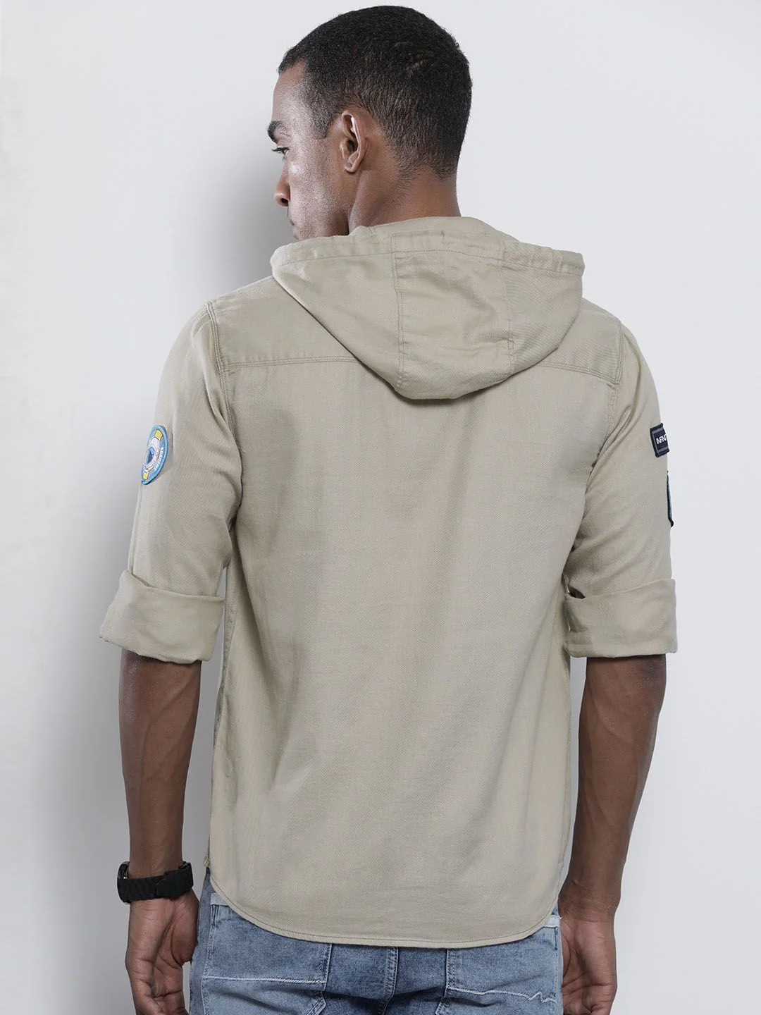 The Indian Garage Co Men Khaki Solid Hooded Slim Fit Casual Shirt - Image 4
