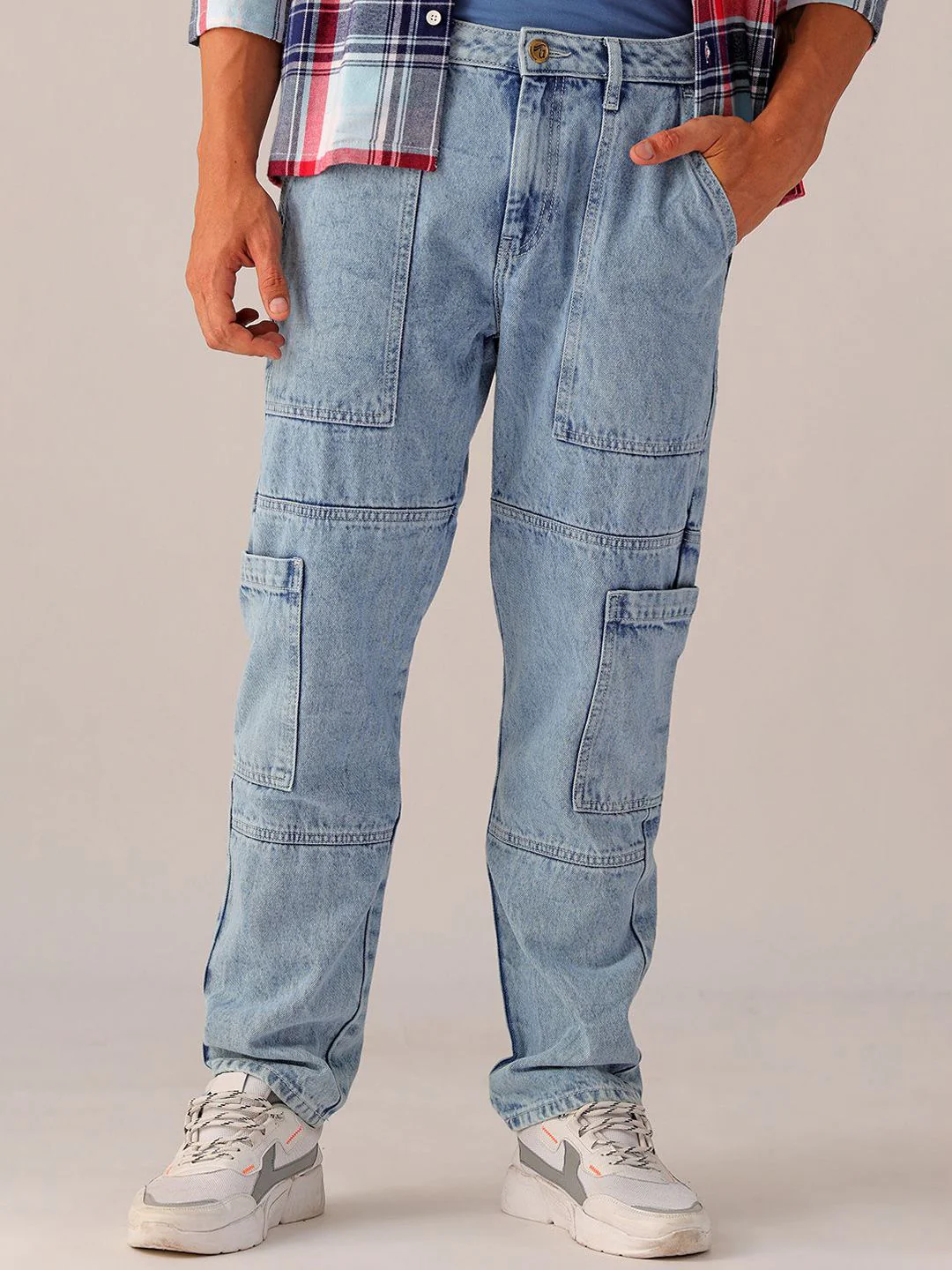 The Indian Garage Co Men Tapered Fit Light Fade Jeans