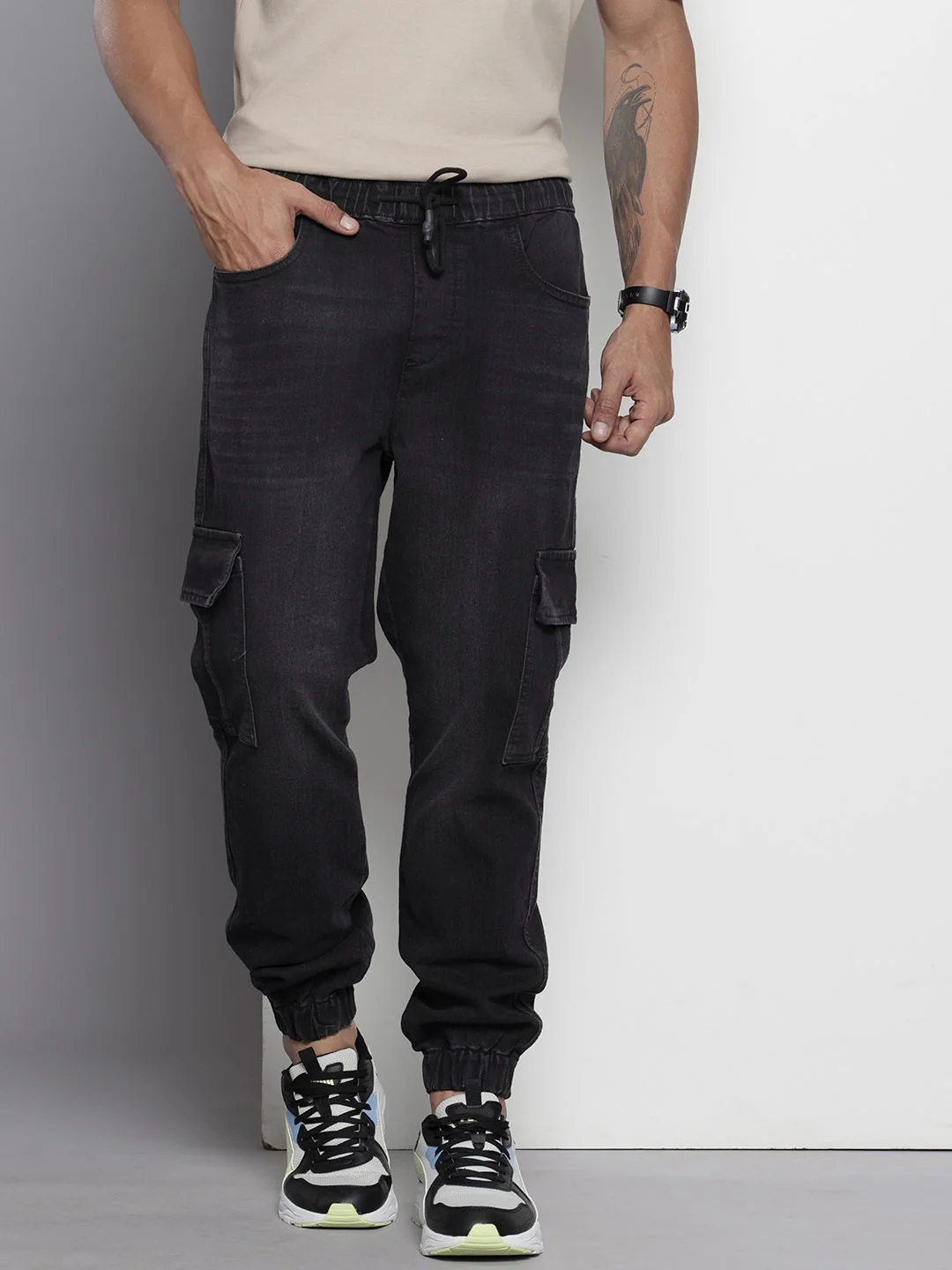 The Indian Garage Co Men Light Fade Stretchable Cargo Style Joggers - Image 2