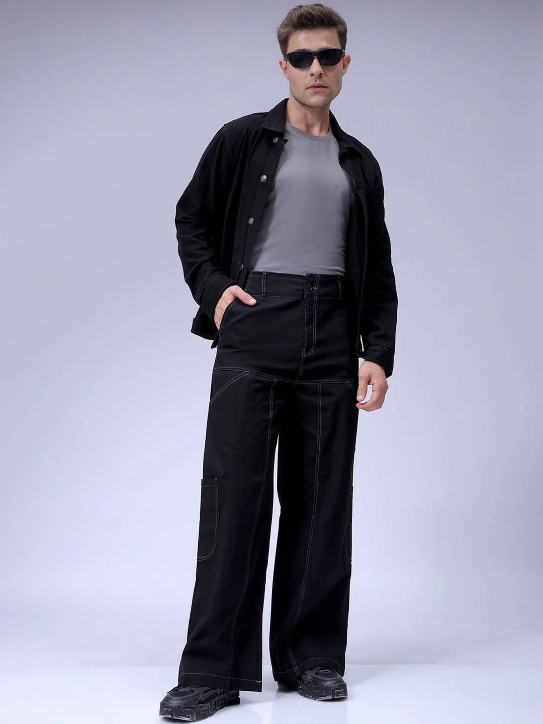The Indian Garage Co Men Loose Fit Mid-Rise Cargos Trousers - Image 4