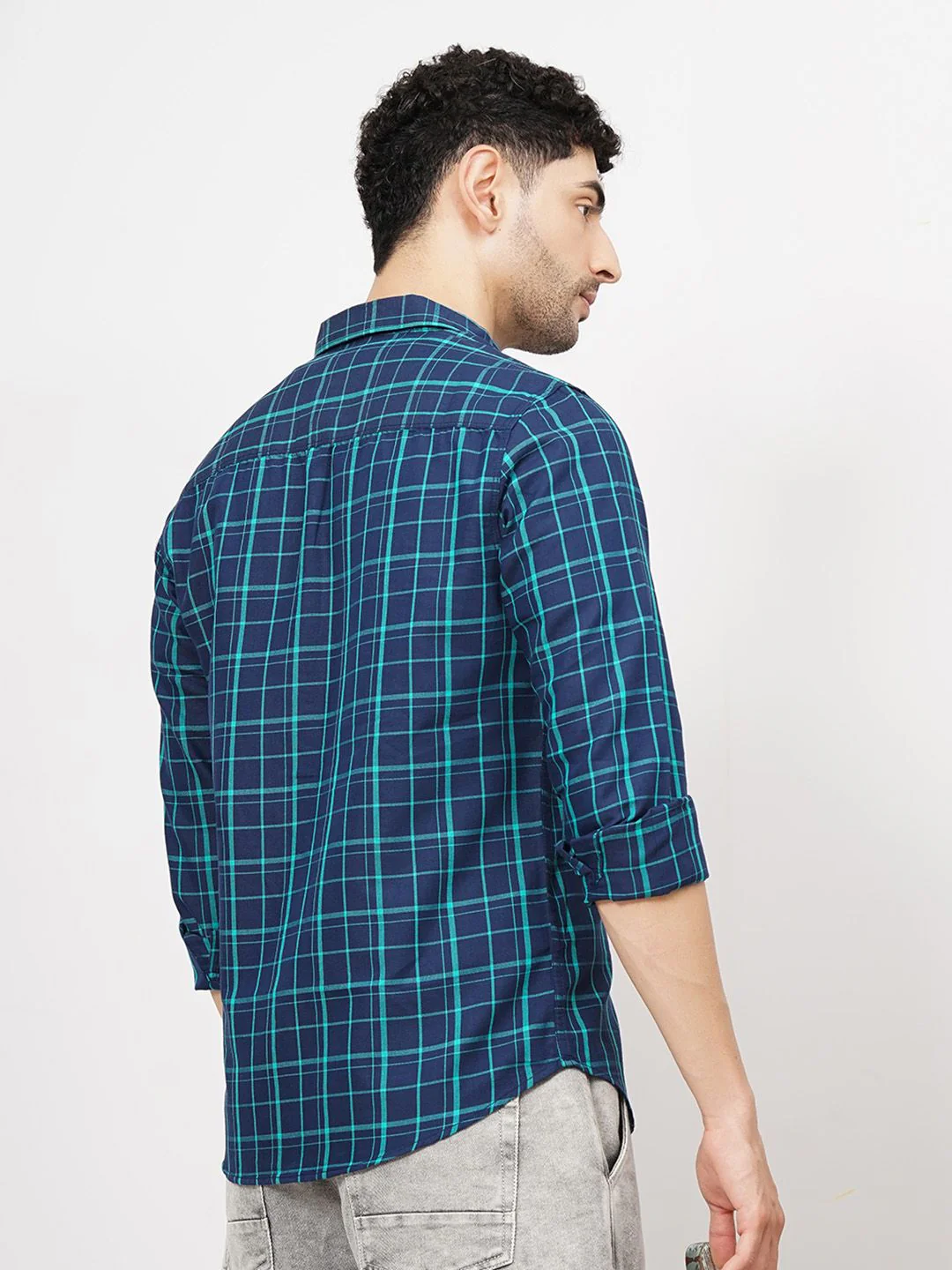 The Indian Garage Co Men Navy Blue & Green Slim Fit Checked Casual Shirt - Image 5