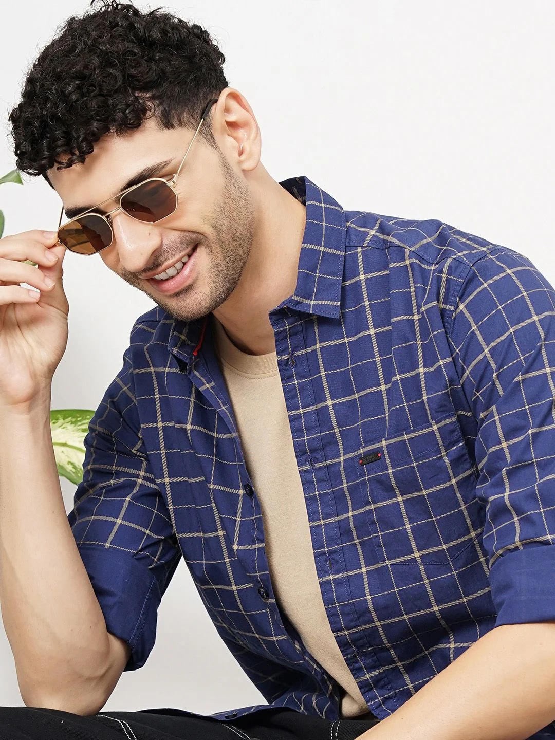 The Indian Garage Co Men Navy Blue & Grey Slim Fit Checked Casual Shirt - Image 7
