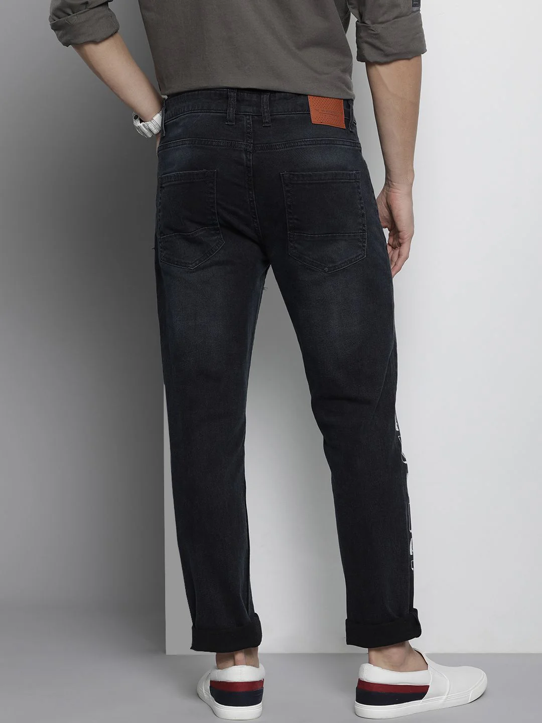 The Indian Garage Co Men Navy Blue Slim Fit Cropped Stretchable Jeans - Image 3