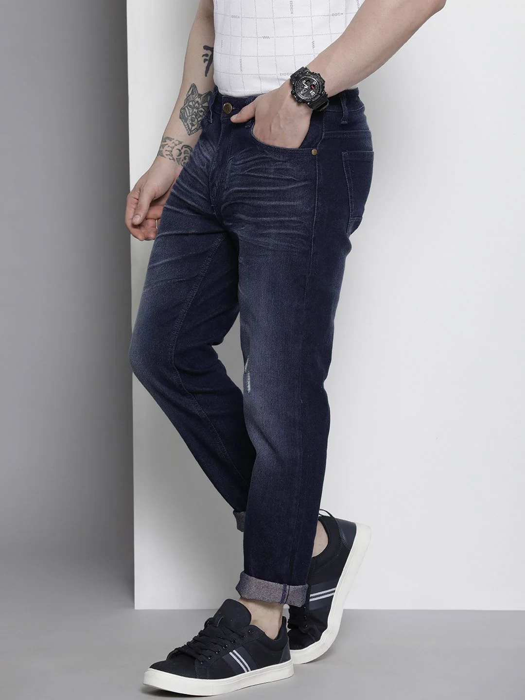 The Indian Garage Co Men Navy Blue Slim Fit Stretchable Jeans - Image 2