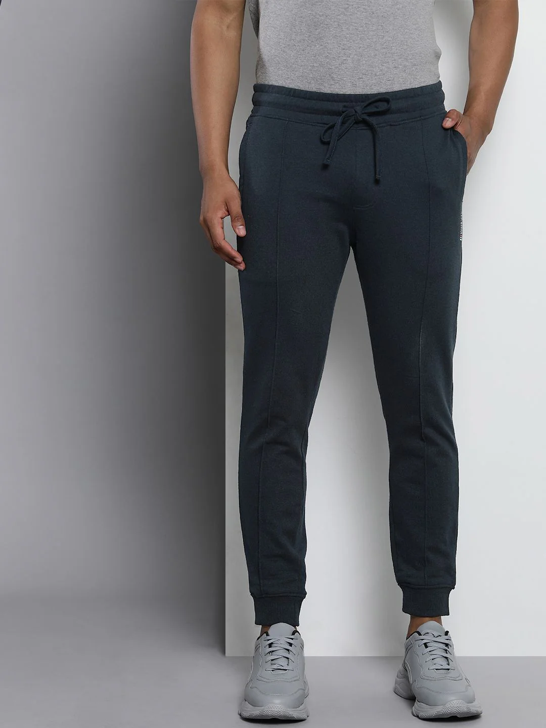 The Indian Garage Co Men Navy Blue Solid Straight Fit Joggers - Image 2
