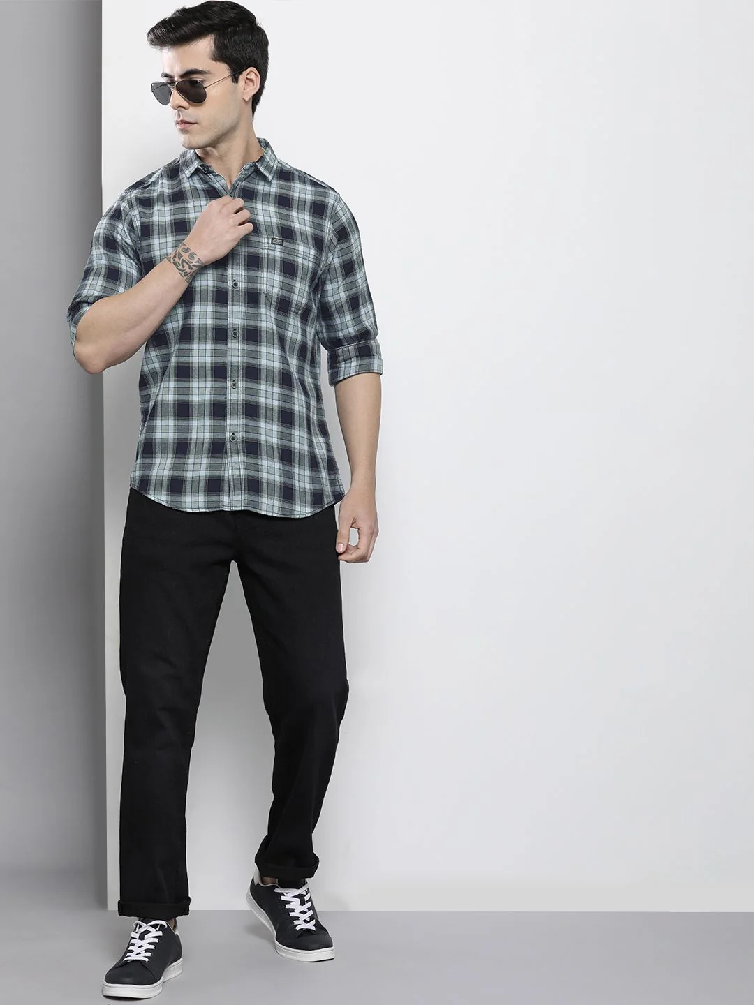 The Indian Garage Co Men Navy Blue Tartan Checked Regular Fit Cotton Casual Shirt - Image 6