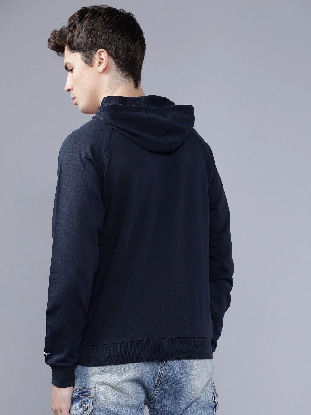 The Indian Garage Co Men Navy Blue & White Colourblocked Hooded Sweatshirt - Image 4