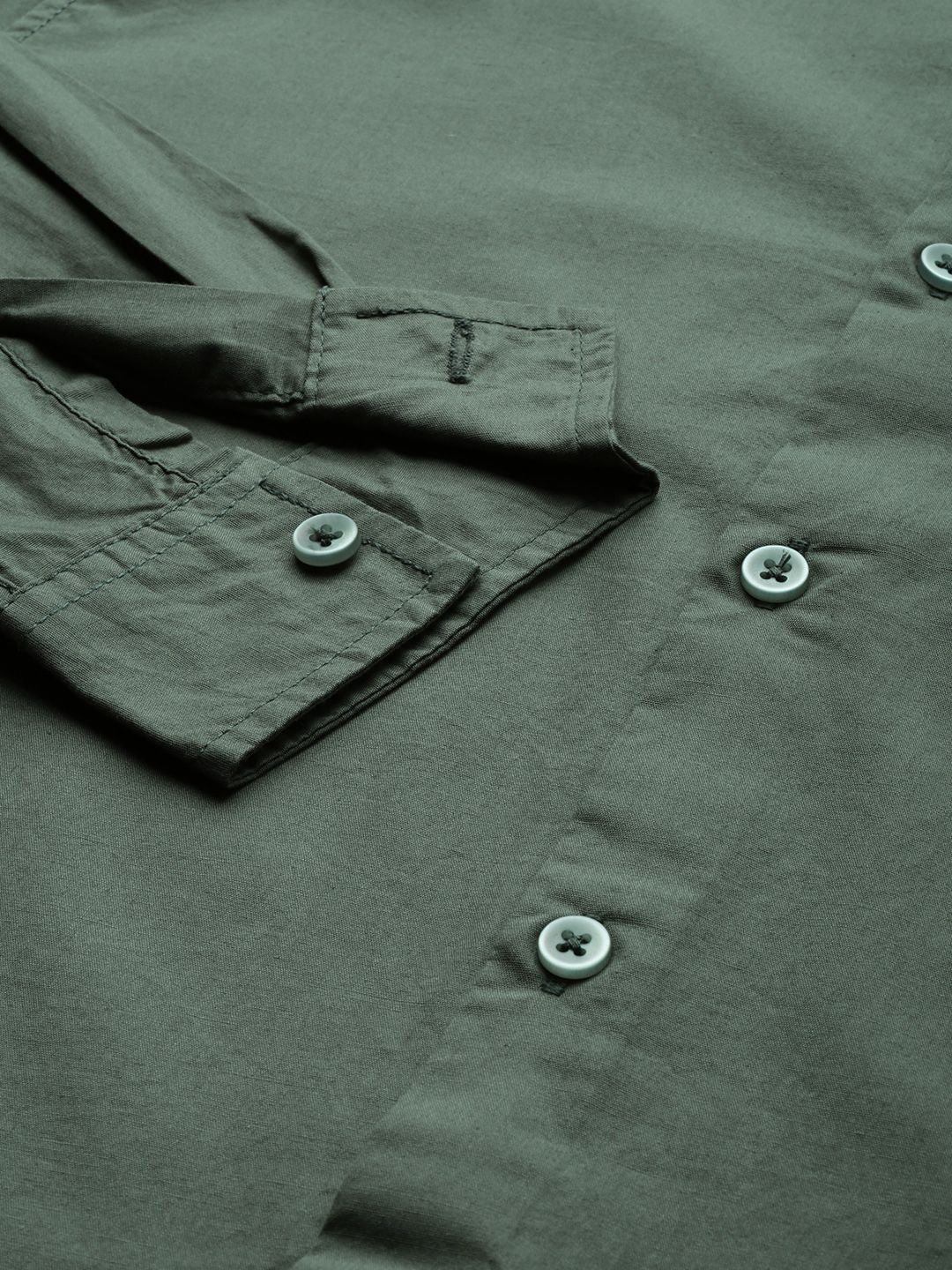 The Indian Garage Co Men Olive Green Solid Casual Shirt - Image 3