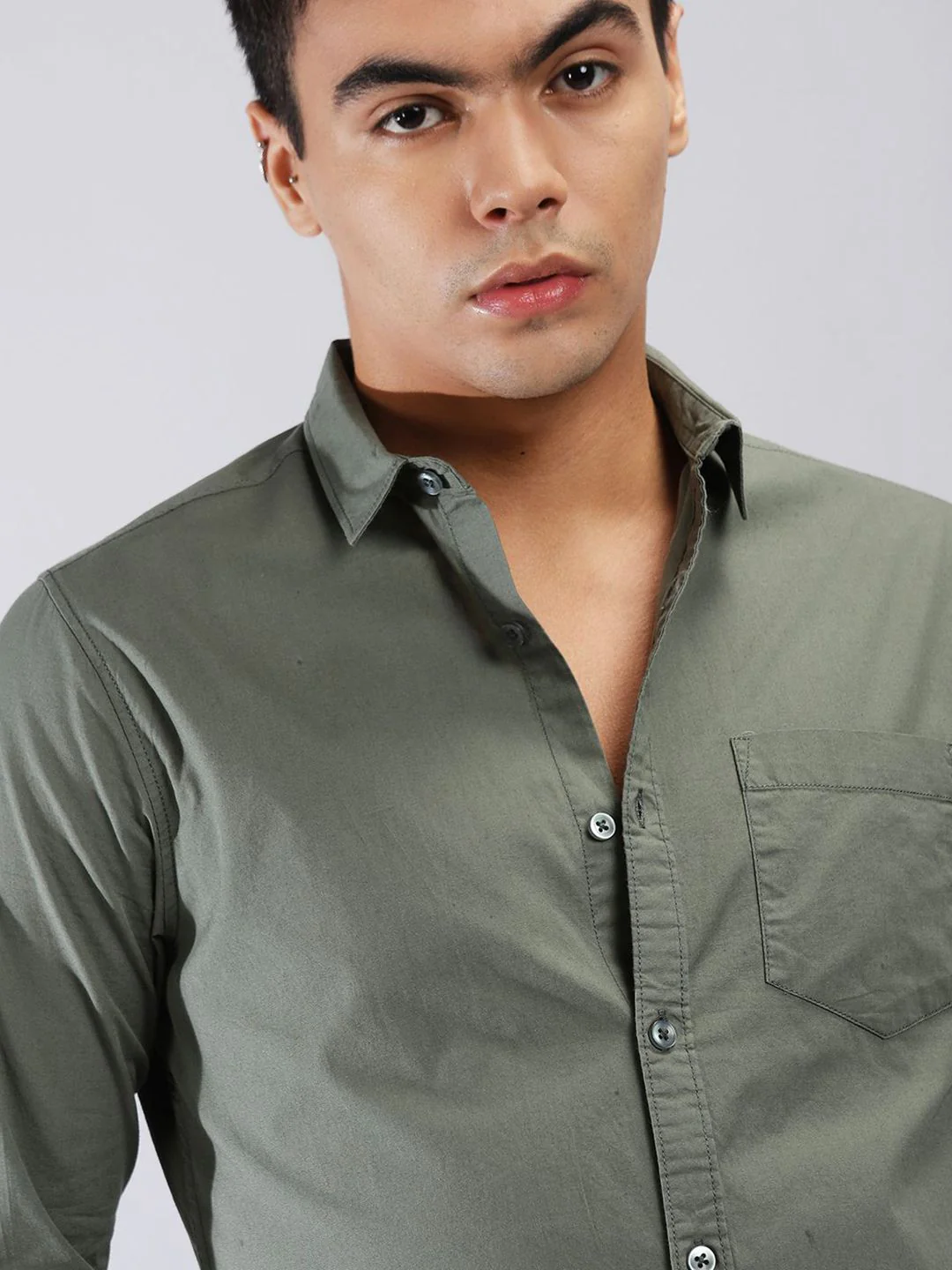 The Indian Garage Co Men Olive Green Solid Casual Shirt - Image 2