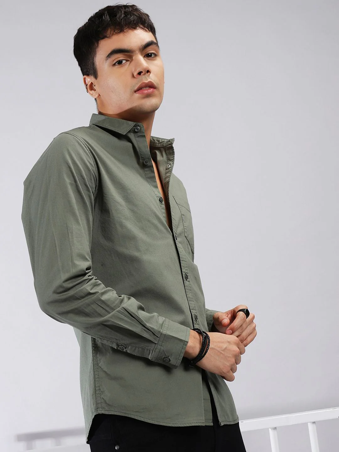 The Indian Garage Co Men Olive Green Solid Casual Shirt - Image 3