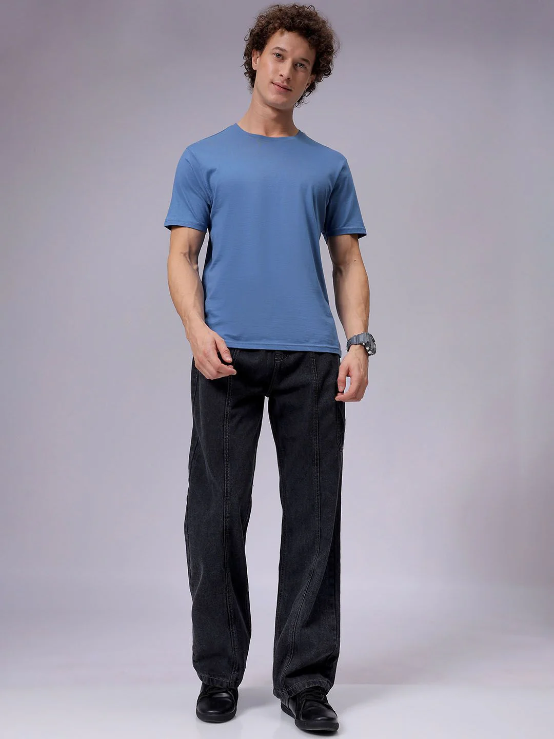 The Indian Garage Co Men Pure Cotton Baggy Fit Mid-Rise Cargo Jeans - Image 4