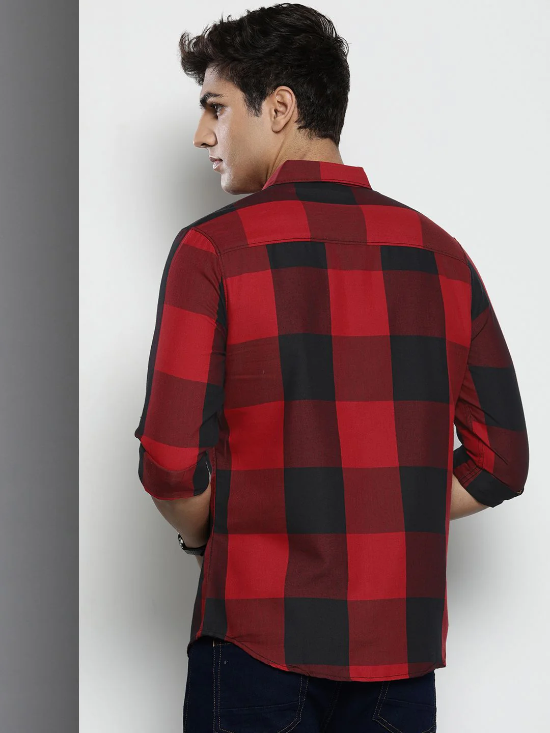 The Indian Garage Co Men Pure Cotton Windowpane Checked Casual Shirt - Image 4