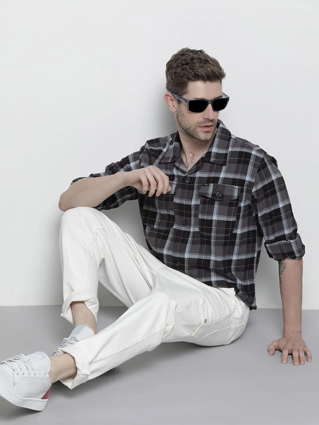 The Indian Garage Co Men Regular Fit Checked Double Flap Pocket Flannel Shirt - Image 6