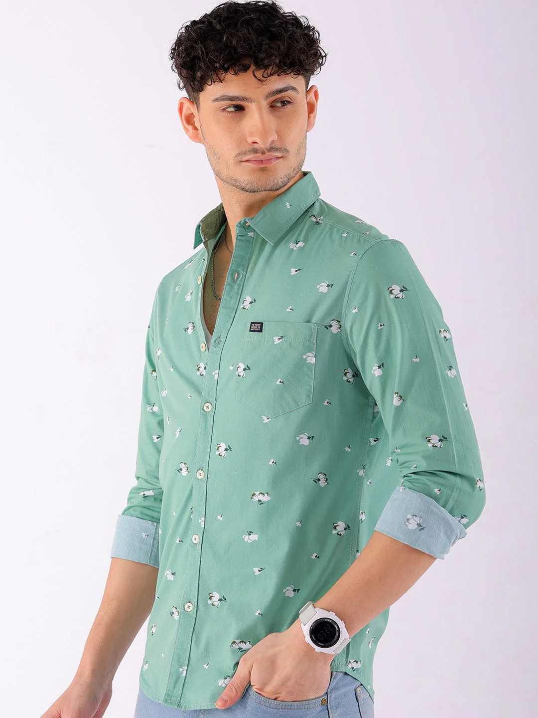 The Indian Garage Co Men Regular Fit Floral Printed Casual Shirt - Image 5