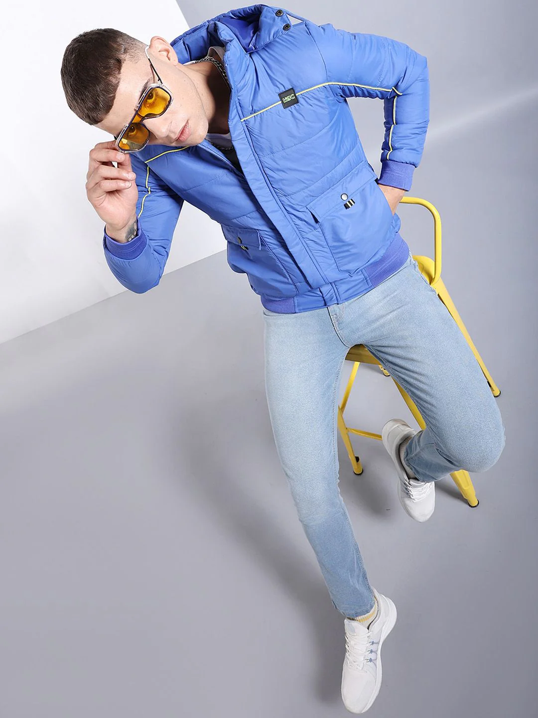 The Indian Garage Co Men Regular Fit Puffer Jacket with Detachable Hood - Image 4