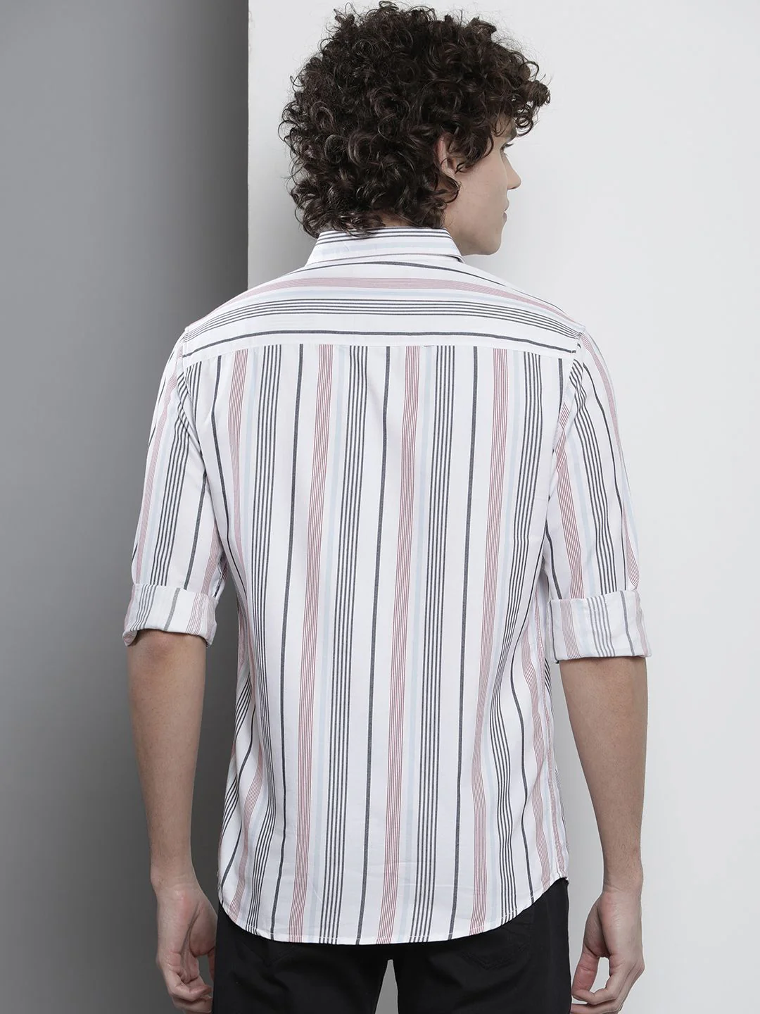 The Indian Garage Co Men Regular Fit Striped Casual Shirt - Image 4