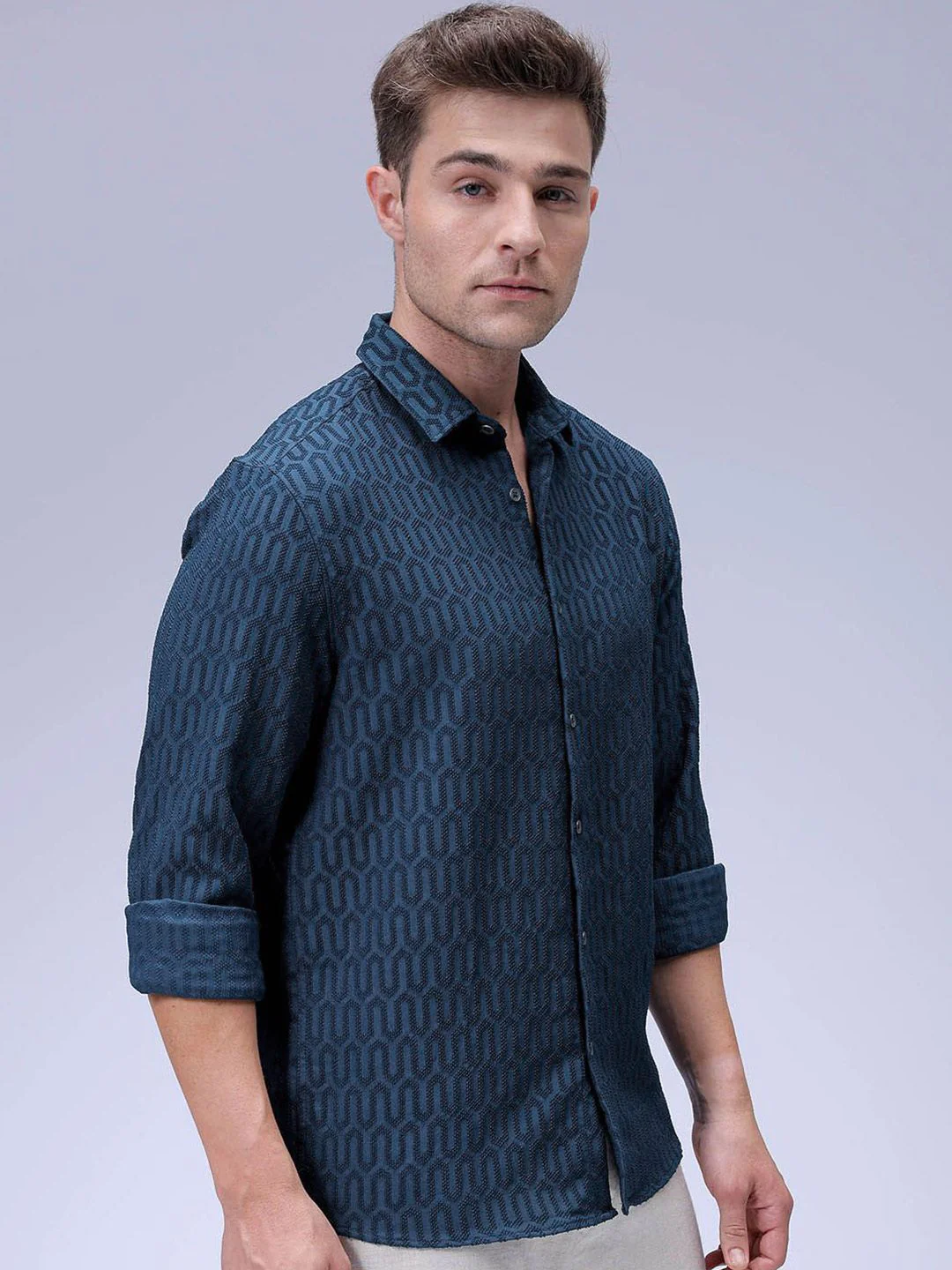 The Indian Garage Co Men Regular Fit Textured Jacquard Resortwear Shirt - Image 5