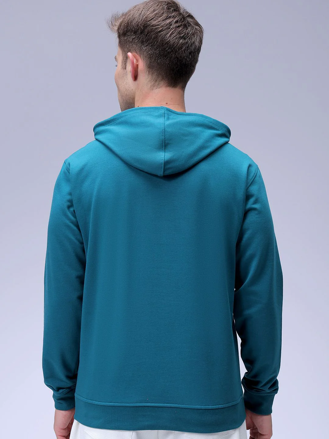 The Indian Garage Co Men Regular Fit Tom & Jerry Printed Overhead Hooded Sweatshirt - Image 4