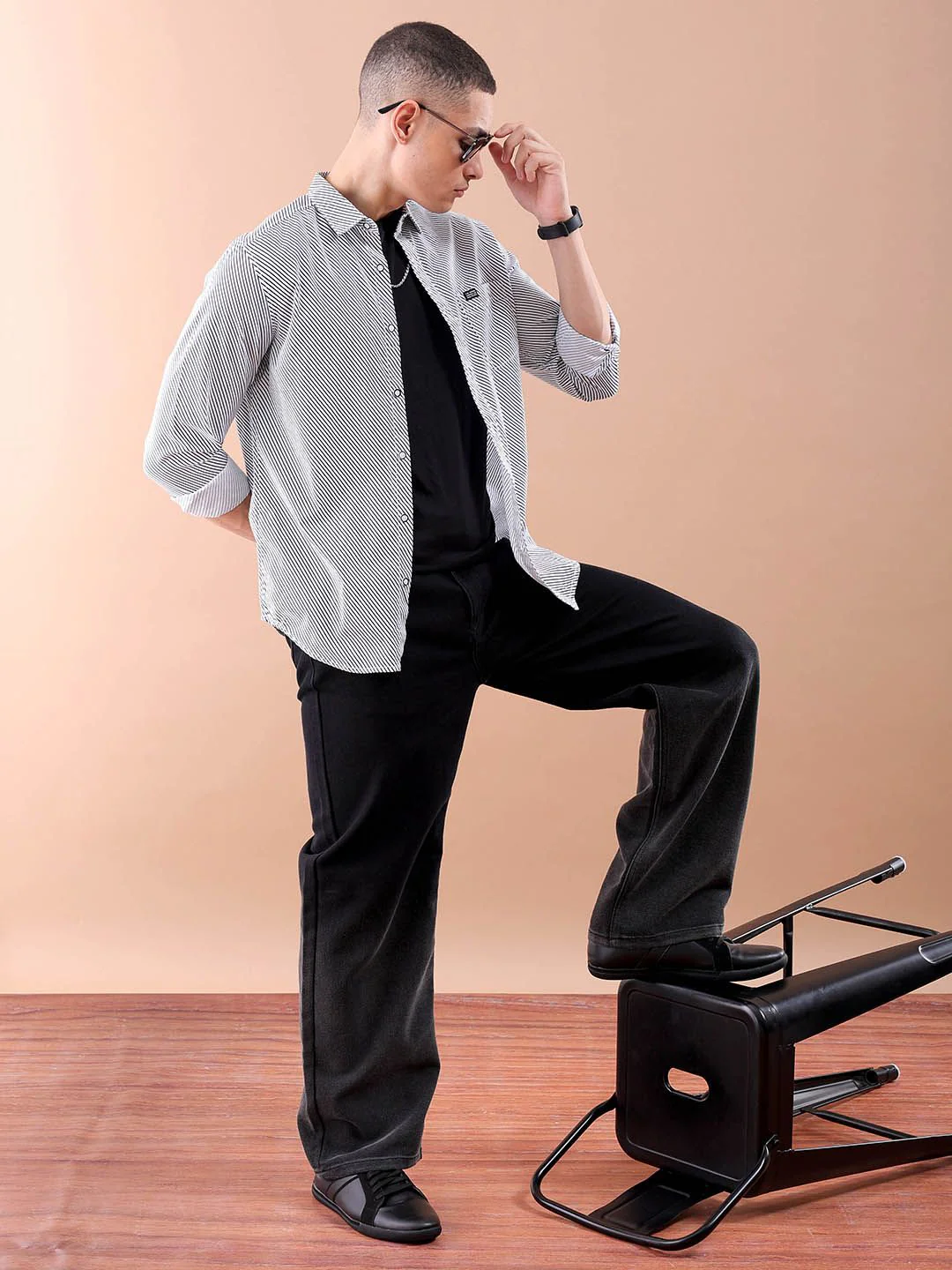 The Indian Garage Co Men Regular Fit Vertical Stripes Casual Shirt - Image 4