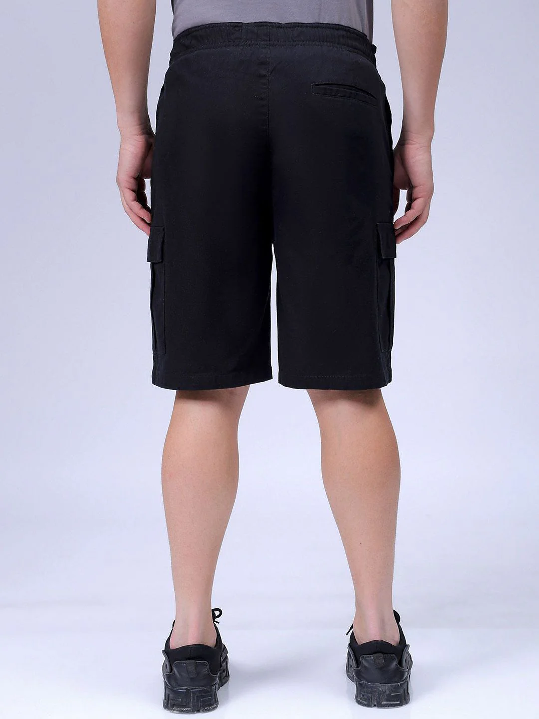 The Indian Garage Co Men Relaxed Fit Cotton Cargo Shorts - Image 5