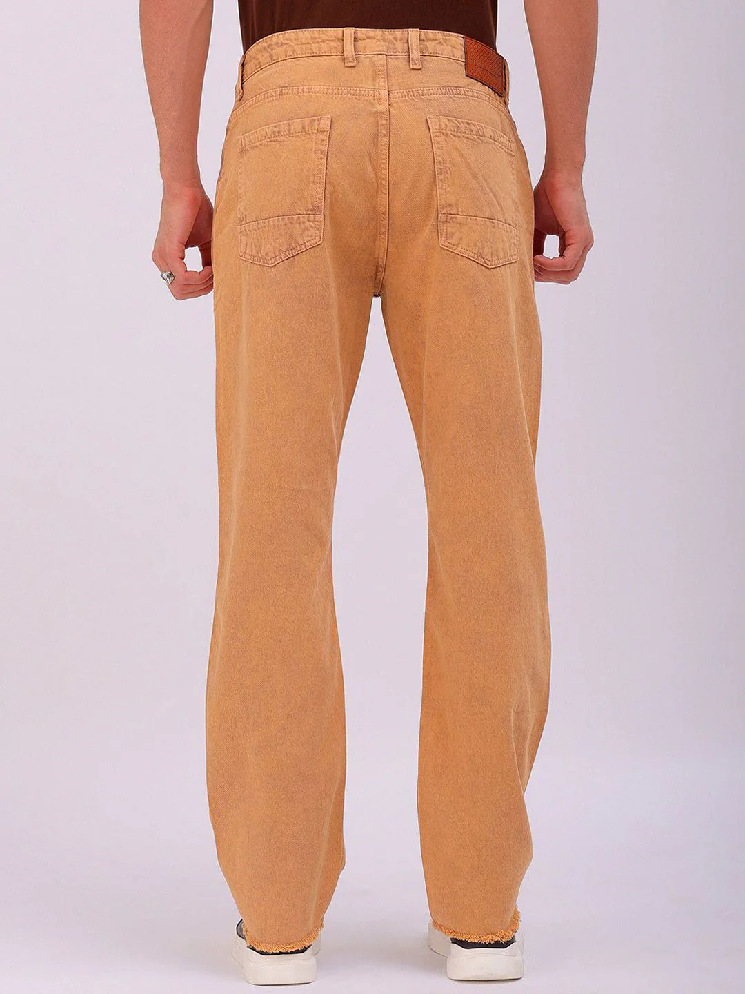 The Indian Garage Co Men Pure Cotton Relaxed Fit Low Distress Jeans - Image 5