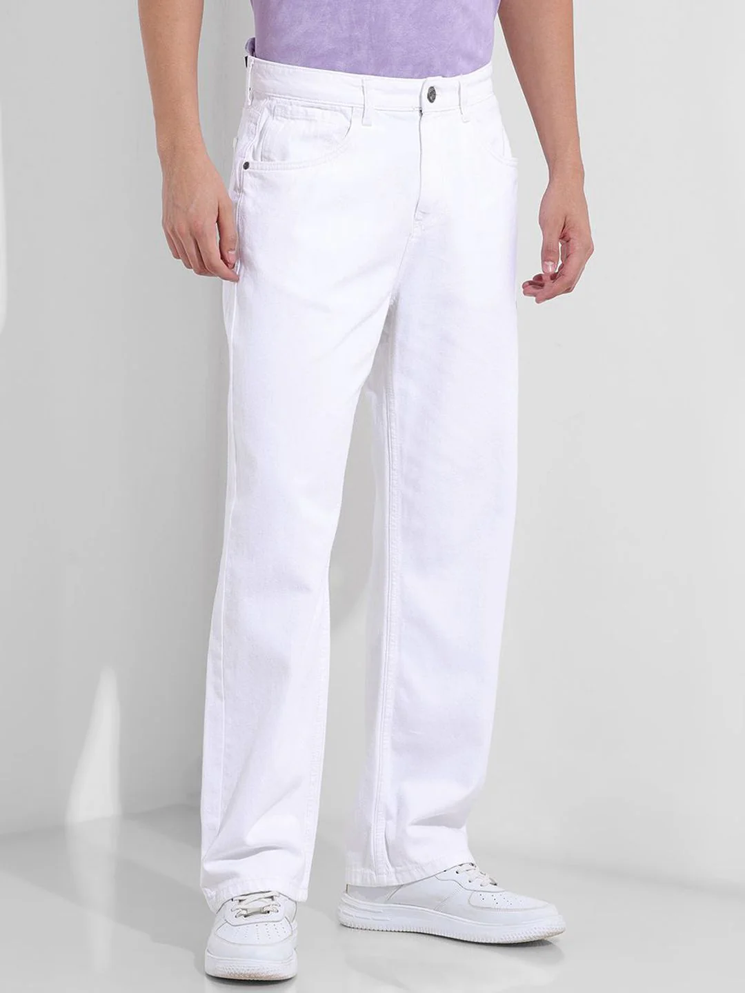 The Indian Garage Co Men Relaxed Fit Mid-Rise Cotton Jeans - Image 2