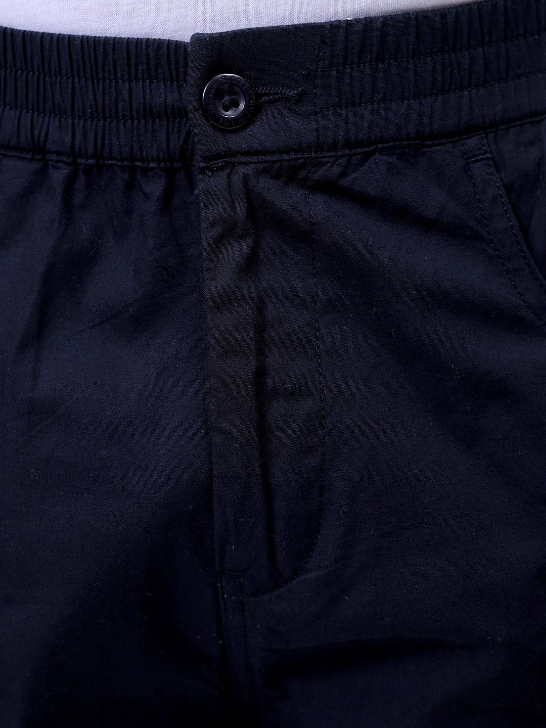 The Indian Garage Co Men Relaxed Fit Pure Cotton Utility Cargo Shorts - Image 6
