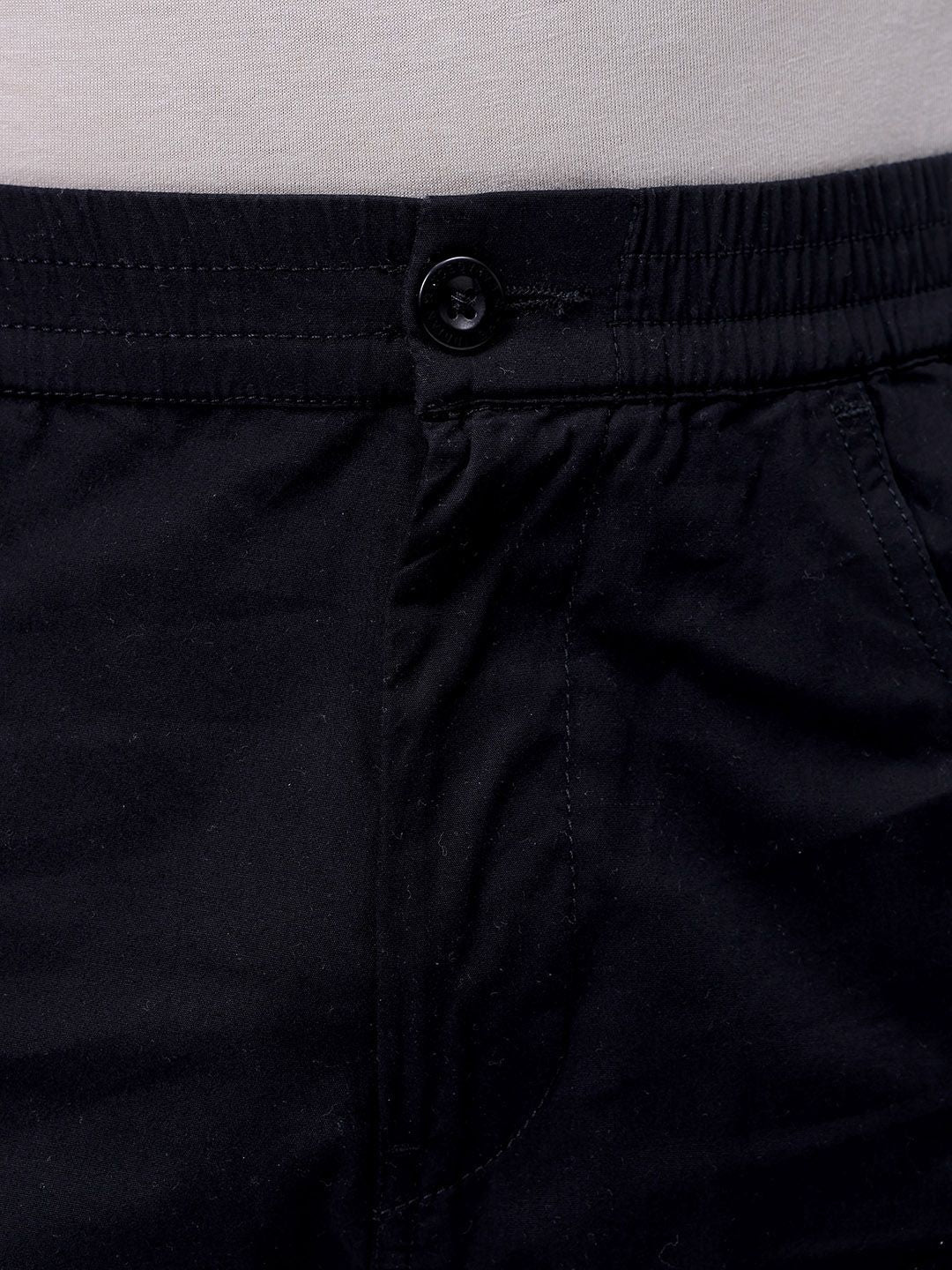 The Indian Garage Co Men Relaxed Fit Pure Cotton Utility Cargo Shorts - Image 6
