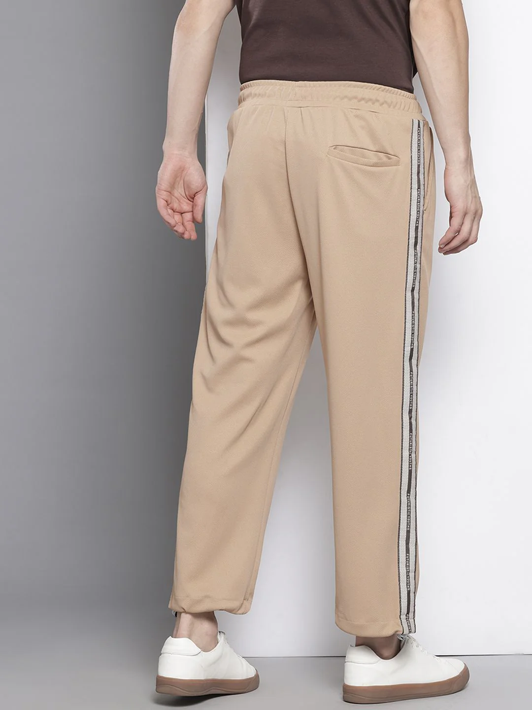 The Indian Garage Co Men Side Taping Toggled Joggers - Image 3
