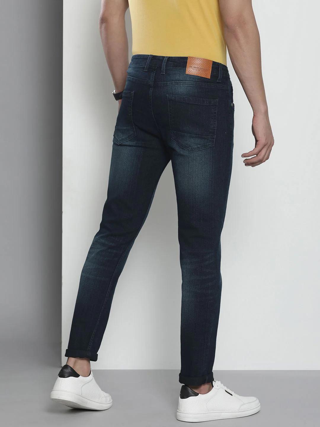 The Indian Garage Co Men Skinny Fit Light Fade Stretchable Jeans - Image 3