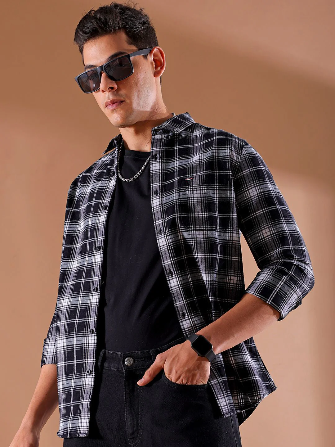 The Indian Garage Co Men Slim Fit Buffalo Checks Opaque Checked Casual Shirt - Image 6