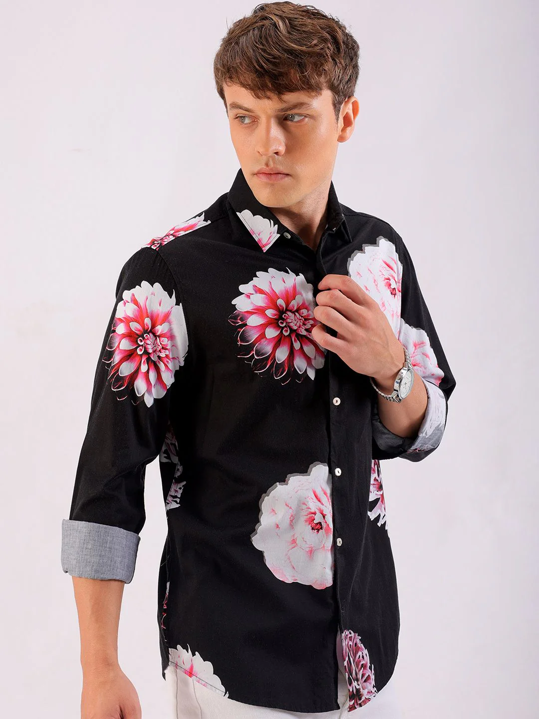 The Indian Garage Co Men Slim Fit Floral Opaque Printed Shirt - Image 3