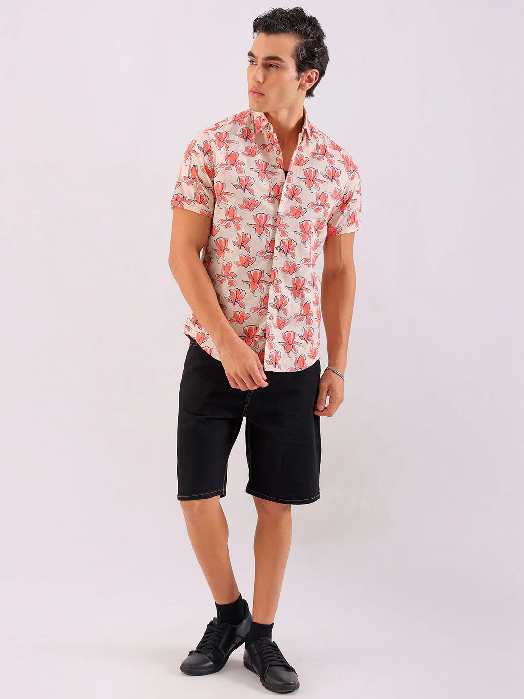 The Indian Garage Co Men Slim Fit Floral Printed Resortwear Shirt - Image 6