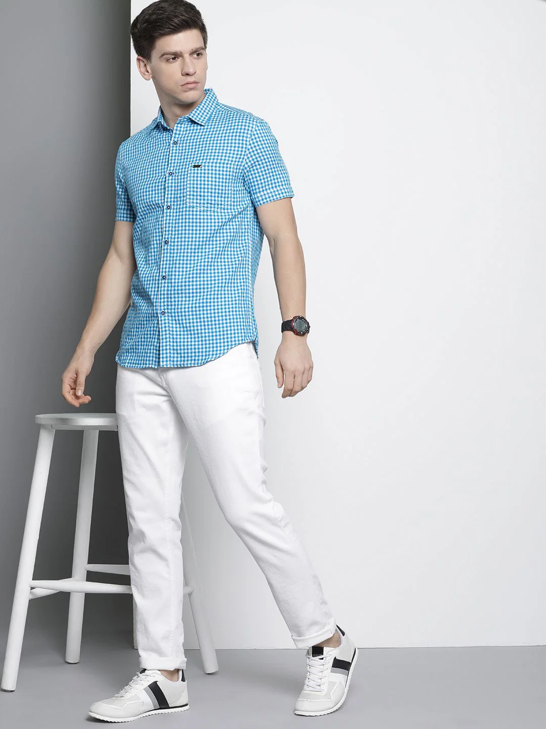 The Indian Garage Co Men Slim Fit Grid Tattersall Checked Casual Shirt - Image 4