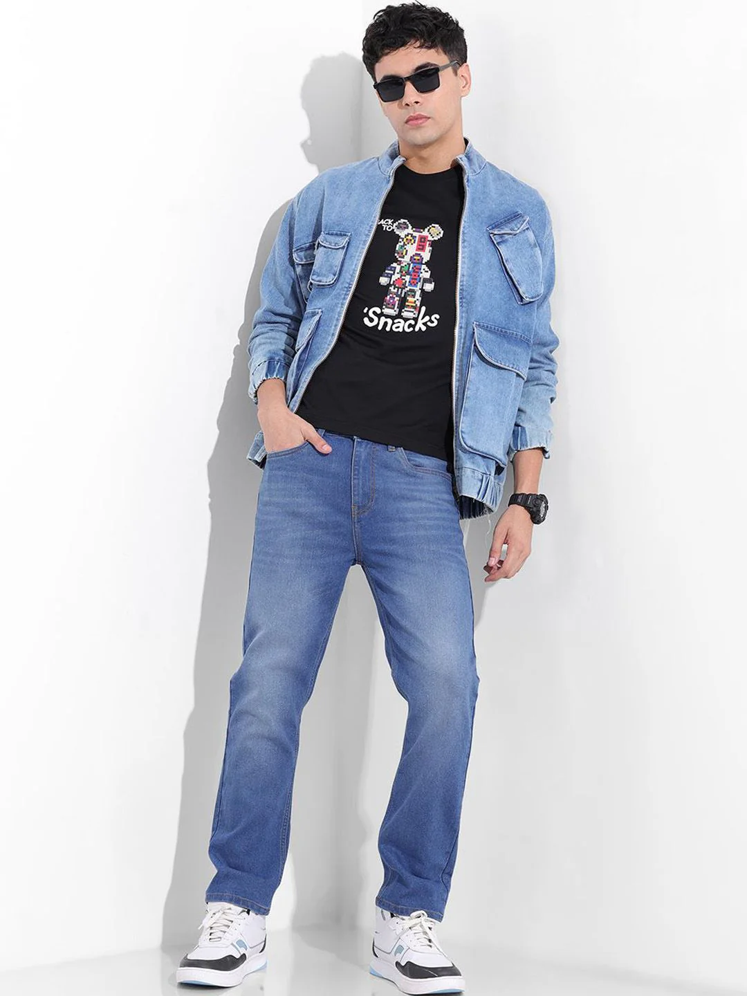 The Indian Garage Co Men Slim Fit Mid-Rise Light Fade Jeans - Image 4