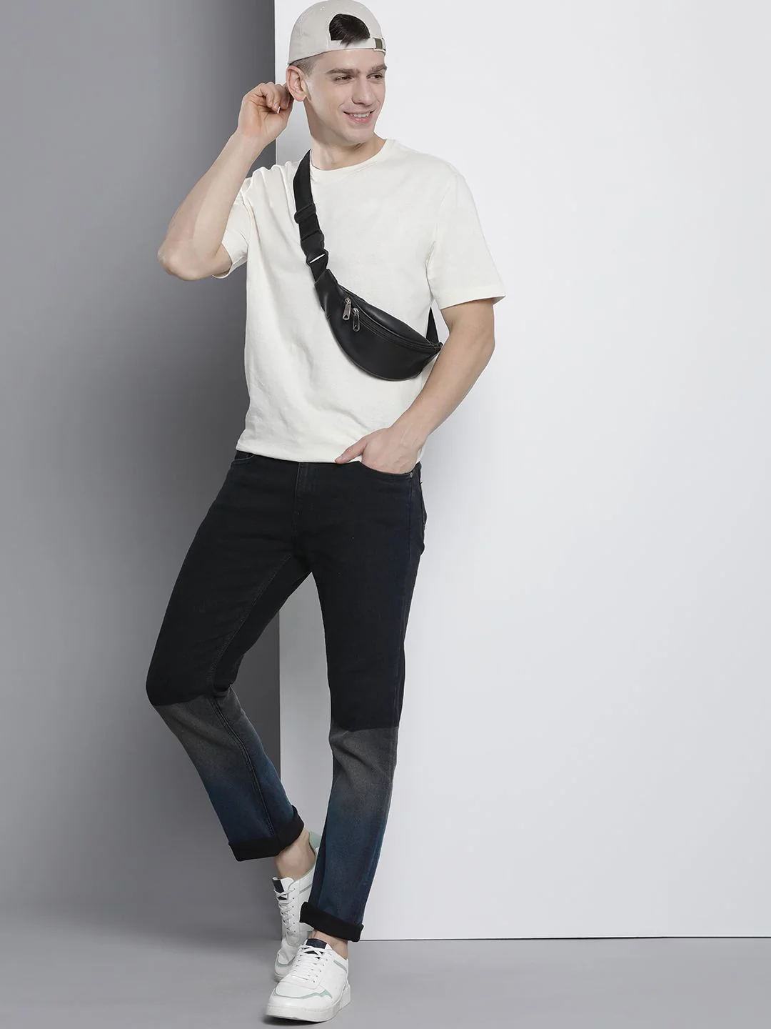The Indian Garage Co Men Slim Fit Ombre Jeans - Image 5