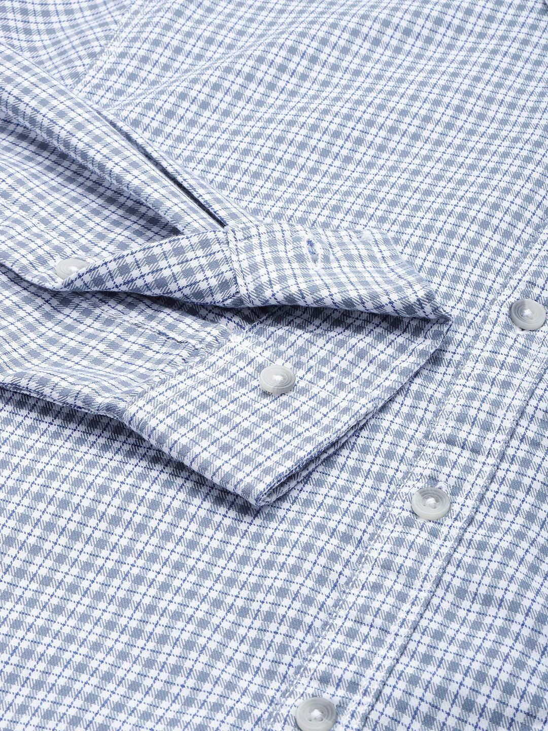 The Indian Garage Co Men Slim Fit Opaque Checked Casual Shirt - Image 3