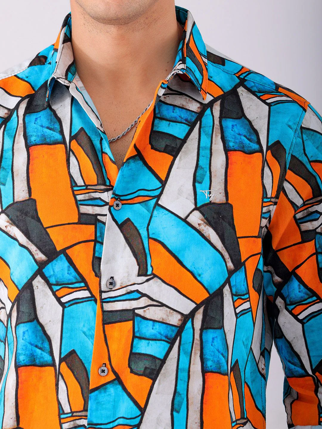 The Indian Garage Co Men Slim Fit Opaque Printed Shirt - Image 3