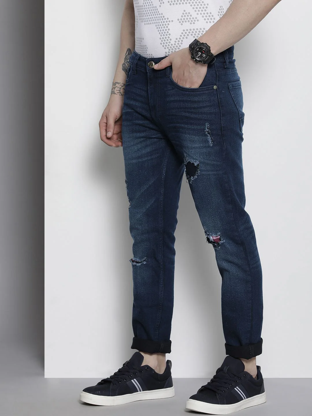 The Indian Garage Co Men Slim Fit Slash Knee Stretchable Jeans - Image 2