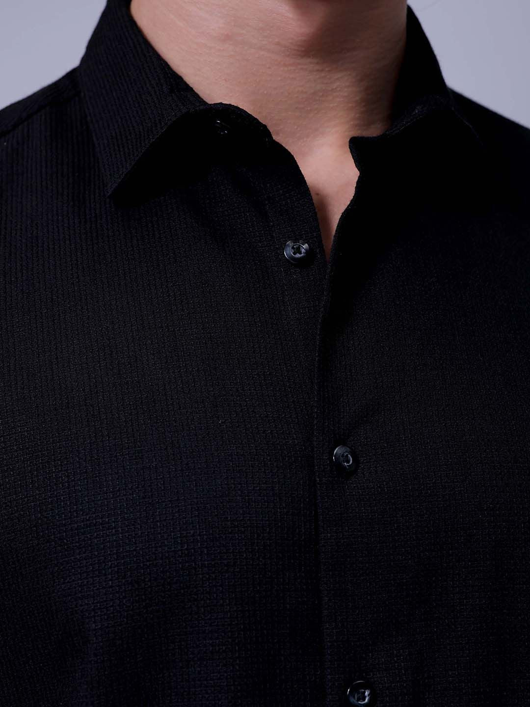 The Indian Garage Co Men Slim Fit Spread Collar Solid Casual Shirt - Image 3