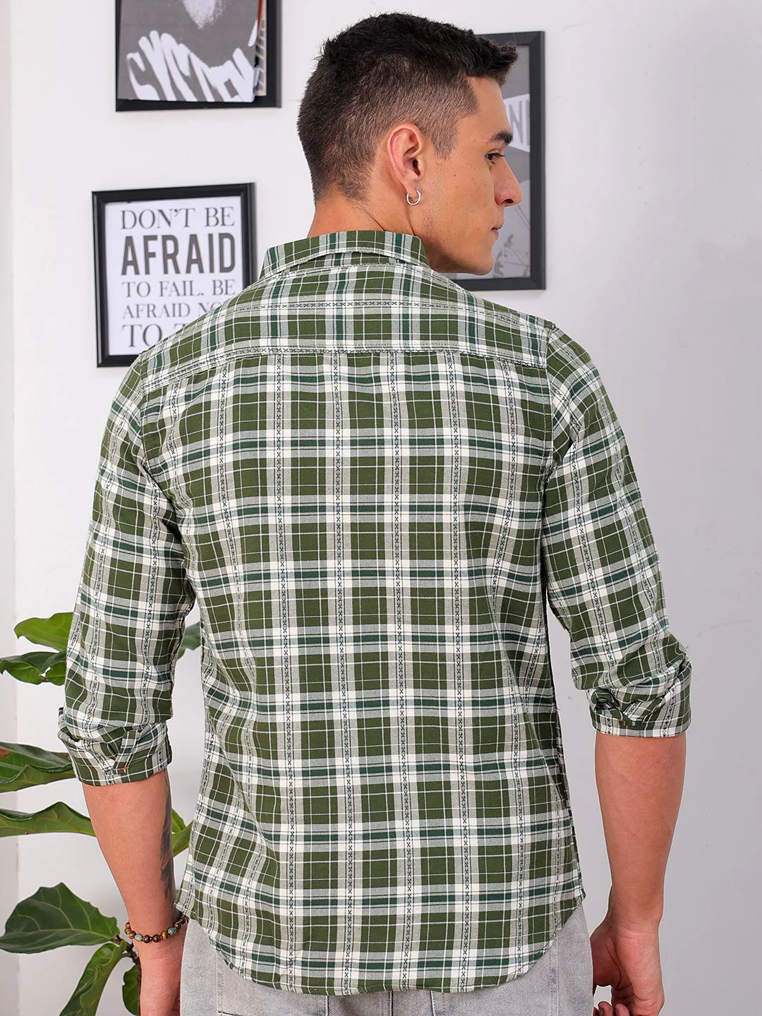 The Indian Garage Co Men Slim Fit Tartan Checks Opaque Checked Casual Shirt - Image 4