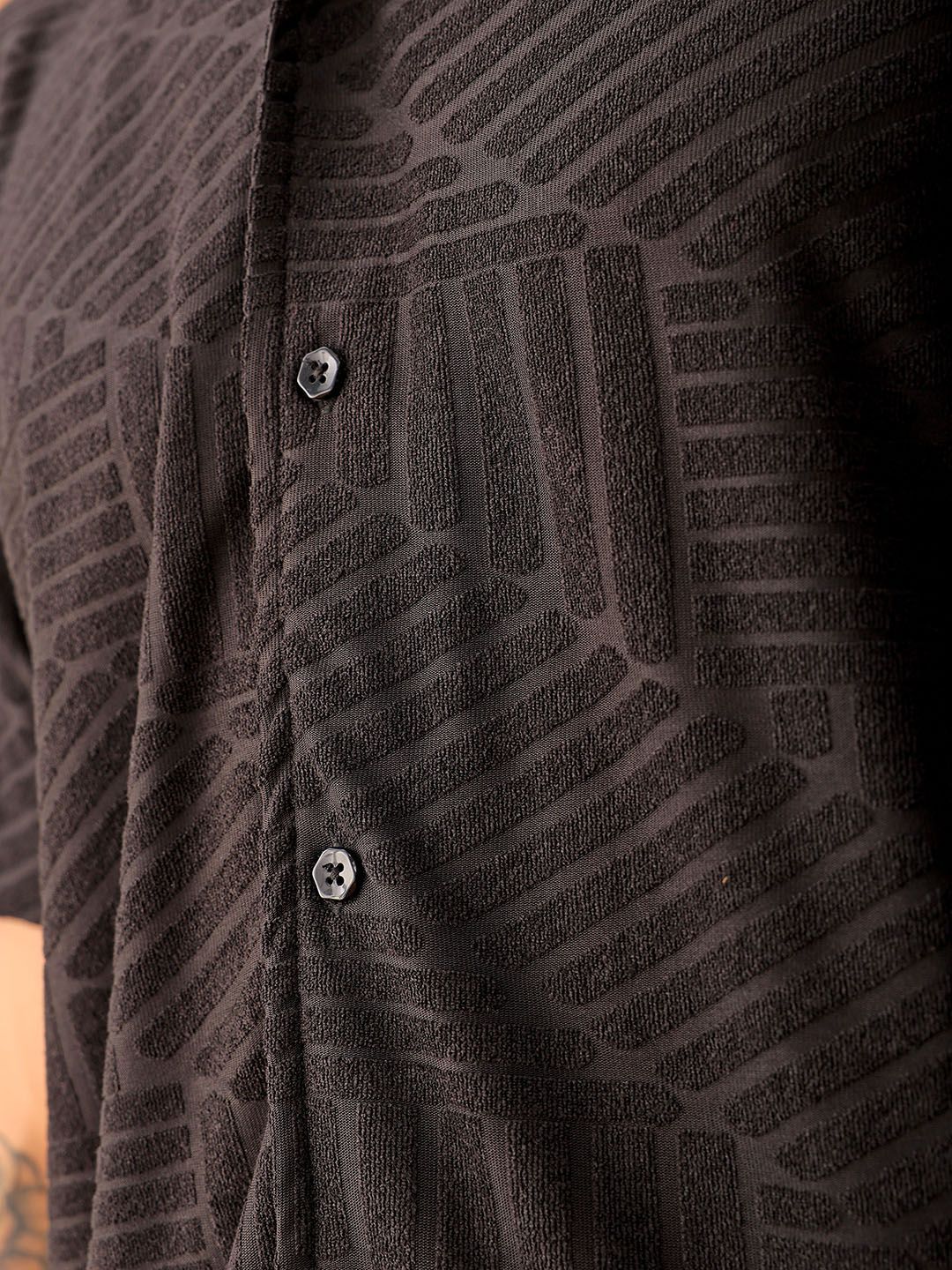 The Indian Garage Co Men Slim Fit Textured Terry Knit Resortwear Shirt - Image 2