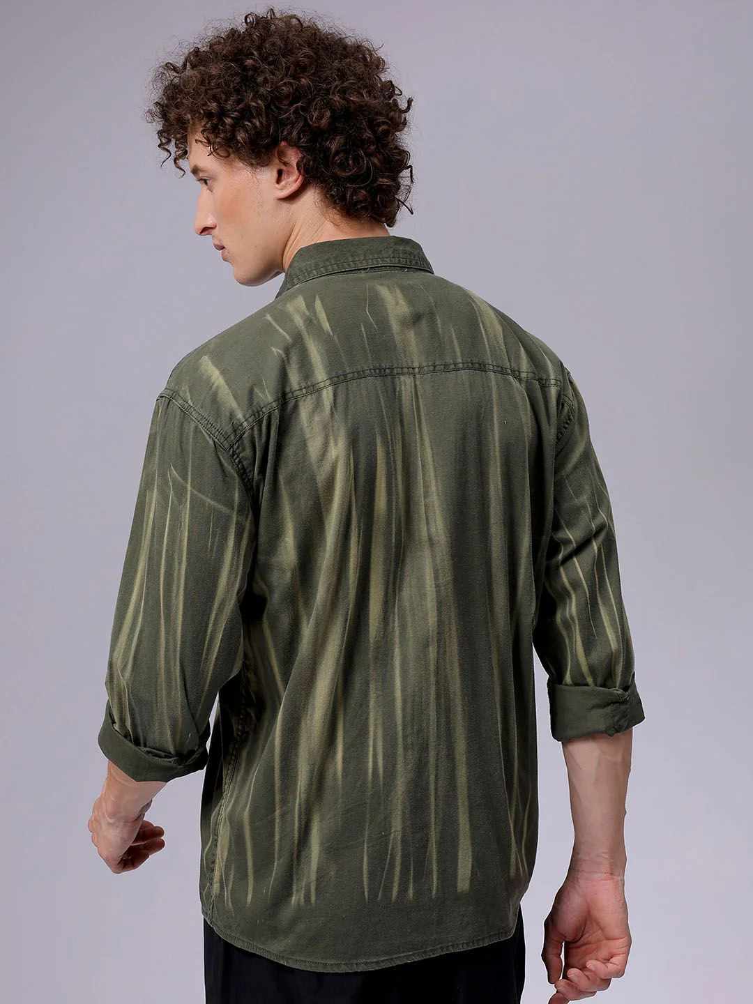 The Indian Garage Co Men Solid Box Pockets Casual Pure Cotton Shirt - Image 6