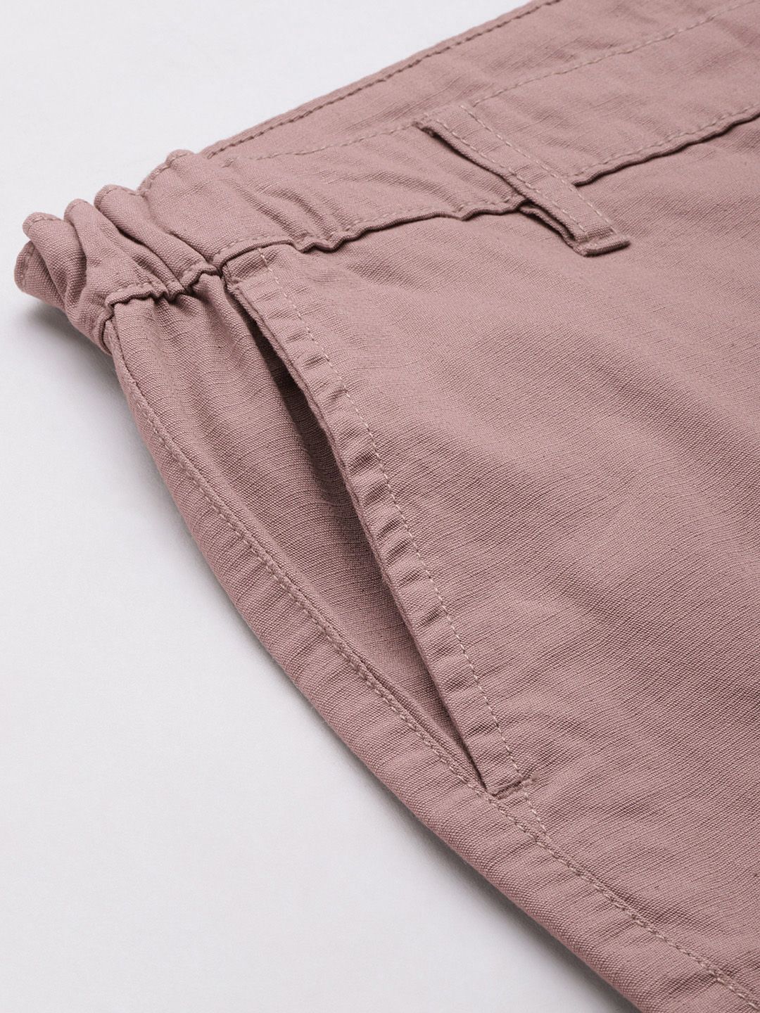 The Indian Garage Co Men Solid Cotton Relaxed Fit Cargo Shorts - Image 7