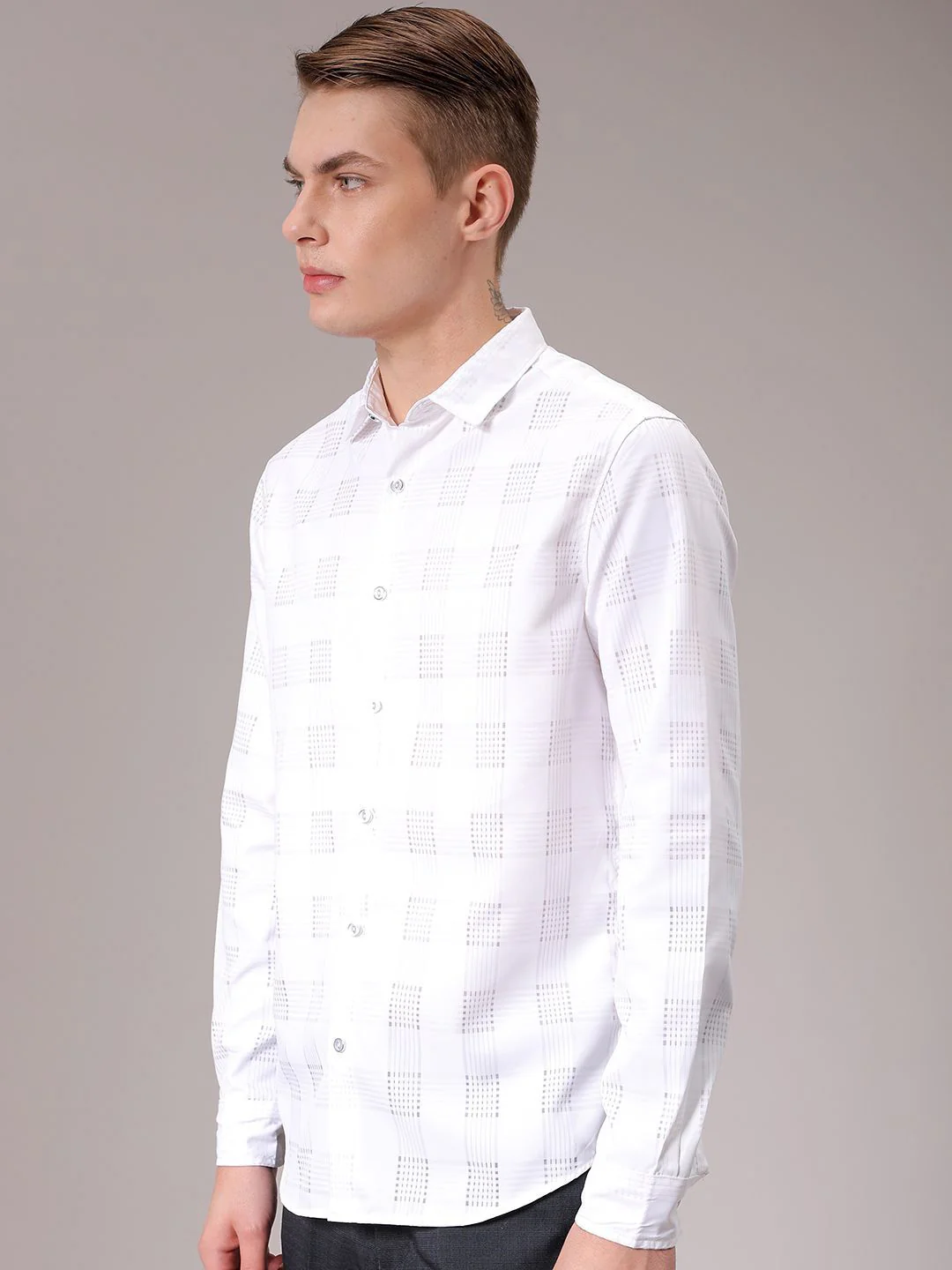 The Indian Garage Co Men Spread Collar Checked Slim Fit Shirt - Image 5
