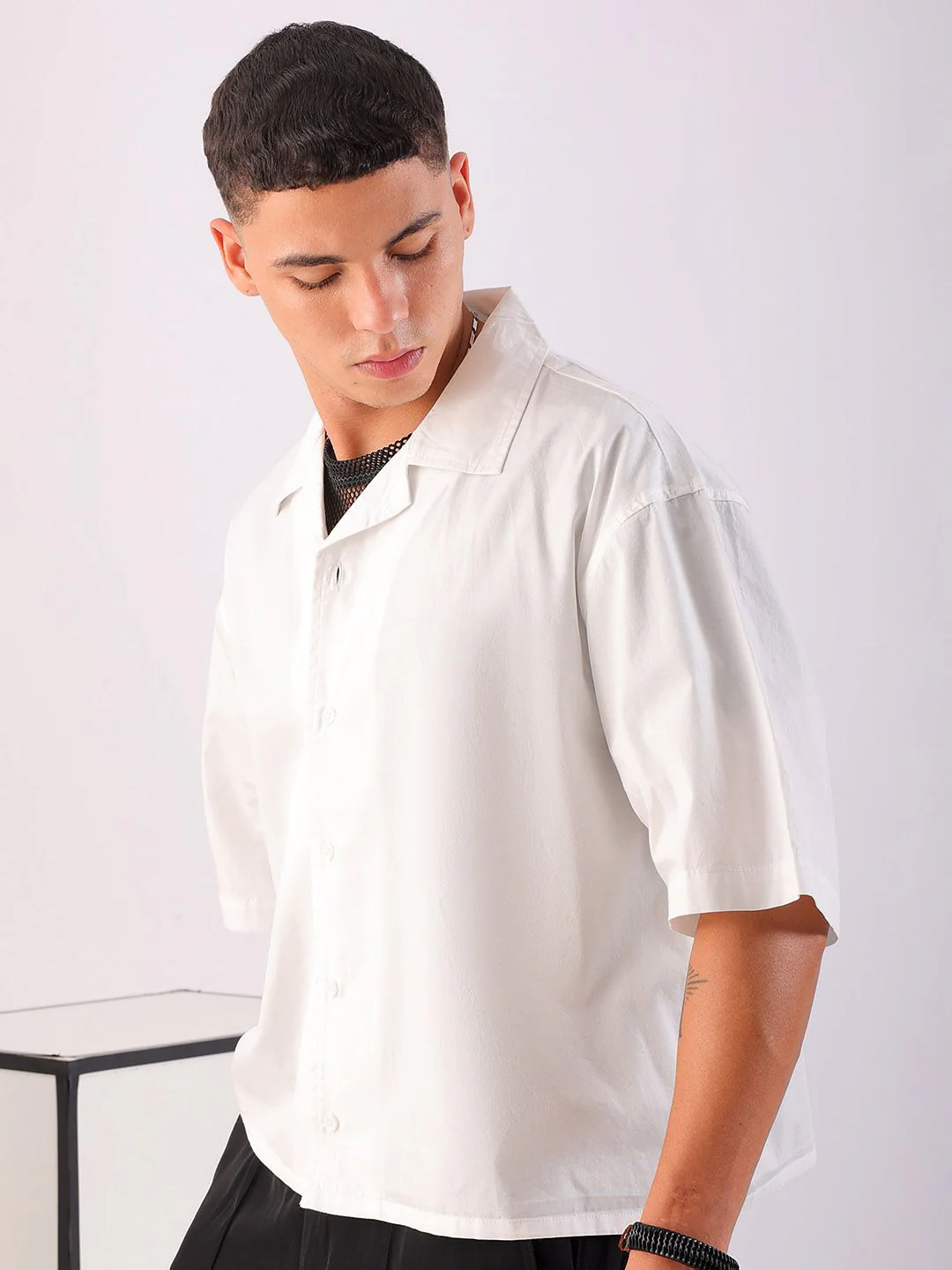 The Indian Garage Co Men Spread Collar Graphic Printed Cotton Boxy Casual Shirt - Image 4